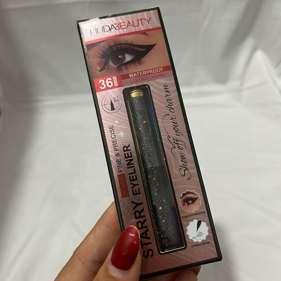 Delineador negro en fibra packaging glitter