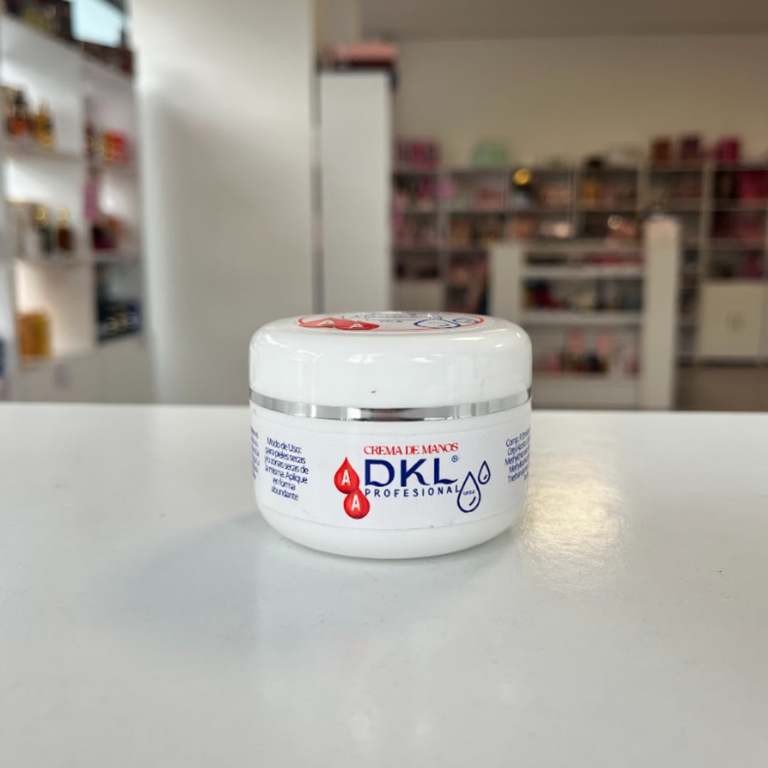 Crema hidratante para manos Urea y Vitamina A 100g