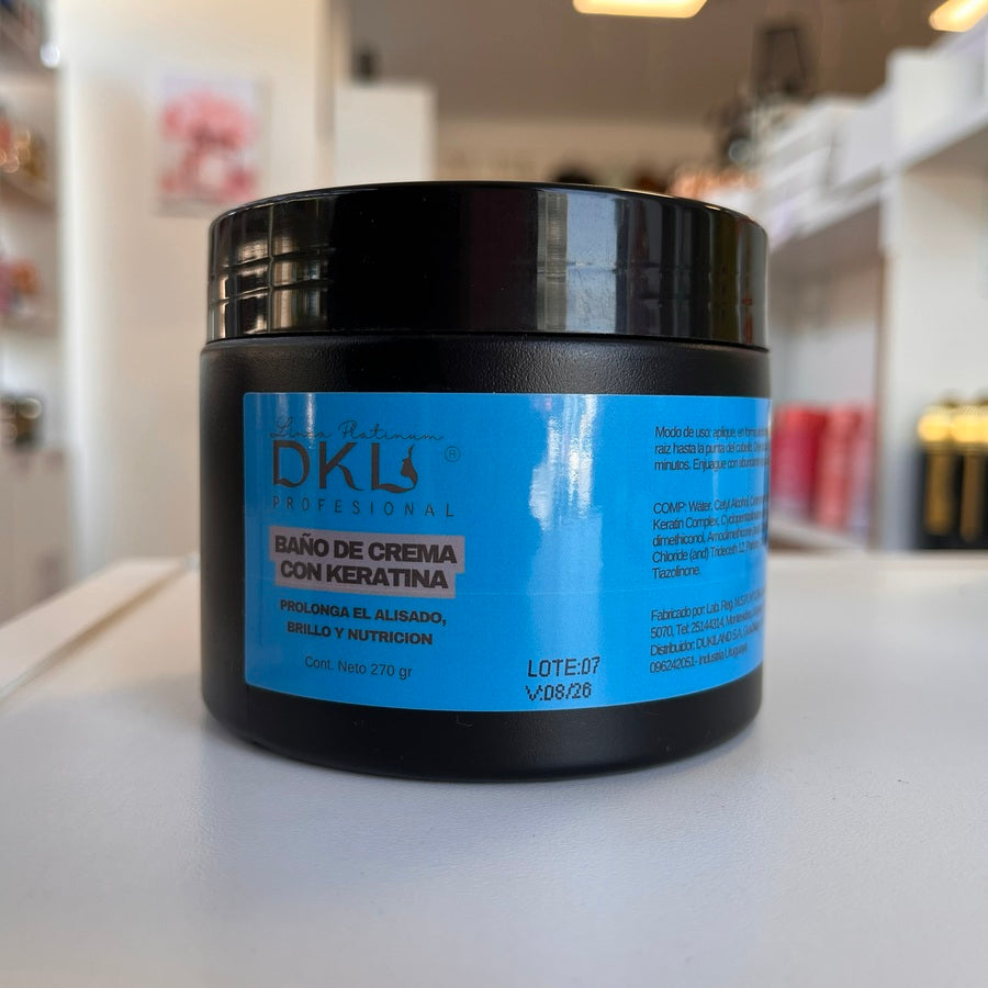 Baño de crema con keratina 270g