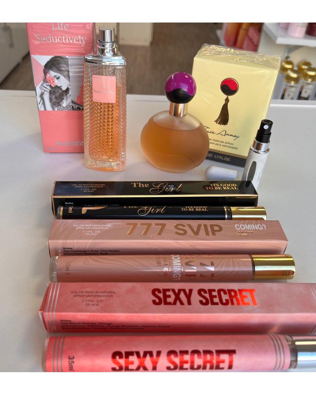 Promo 5 perfumes de dama + Frasco recargable de REGALO