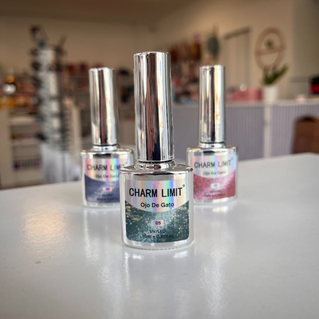 Esmalte ojo de gato