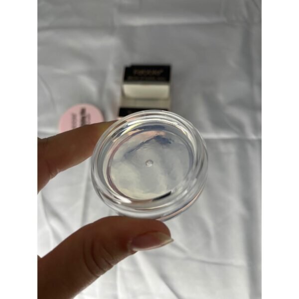 Gel para estilizar y peinar las cejas - Imagen 2